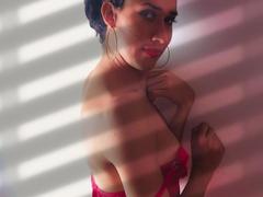 KathyRamones - shemale with brown hair and  small tits webcam at xLoveCam