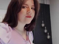 KathlenRousse - female with brown hair webcam at xLoveCam