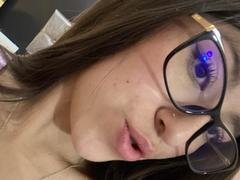KeylaaRogers - female with brown hair and  small tits webcam at xLoveCam