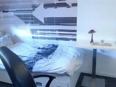 SweetLedy4U - female with brown hair and  big tits webcam at LiveJasmin