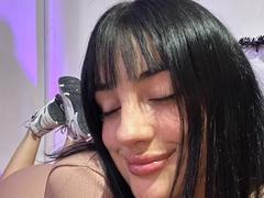 KatieKingston - female with black hair and  big tits webcam at ImLive
