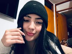 KatieKingston - female with black hair and  big tits webcam at ImLive