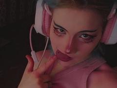 KatlynRenteria - blond female with  big tits webcam at xLoveCam