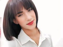 KatrinaQueeny from xLoveCam
