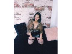 KattaleyaSubmissive - female with black hair webcam at xLoveCam