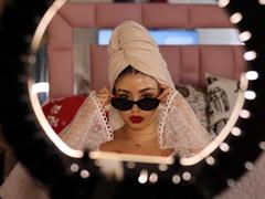 Kattana - female webcam at xLoveCam