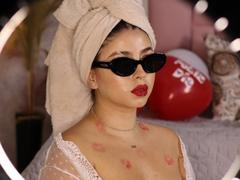 Kattana from xLoveCam