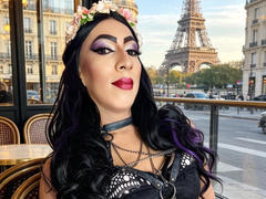 KattyDirty - shemale webcam at xLoveCam