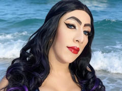KattyDirty - shemale webcam at xLoveCam