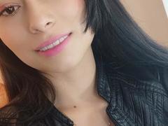 KattyOwensh - female with black hair and  small tits webcam at xLoveCam