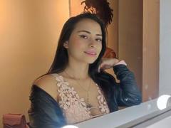 KattyOwensh - female with black hair and  small tits webcam at xLoveCam