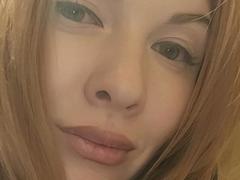 KatyBrie - female with brown hair and  big tits webcam at xLoveCam
