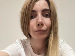 KayleeAlberta - female webcam at xLoveCam