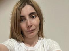 KayleeAlberta - female webcam at xLoveCam