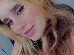 Keidy69 - female with brown hair and  big tits webcam at xLoveCam
