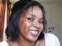KelishaLise - female with black hair and  big tits webcam at xLoveCam