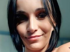 Kelyanna - female with black hair webcam at LiveJasmin