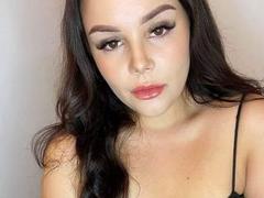 KendalThomso - female with black hair and  big tits webcam at LiveJasmin