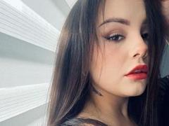 KendalThomso - female with black hair and  big tits webcam at LiveJasmin