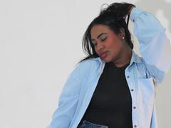 KendalParys - female with brown hair and  big tits webcam at LiveJasmin