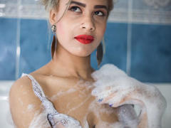 KendallQuinn - blond female webcam at xLoveCam