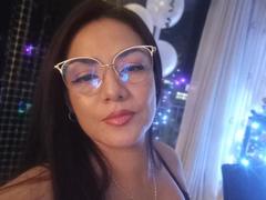 KendraHeat from xLoveCam