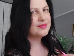 KendraSecrets - female with black hair webcam at xLoveCam