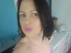 KendraSecrets - female with black hair webcam at xLoveCam