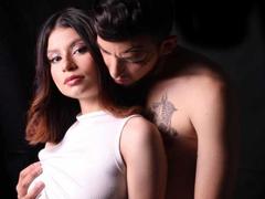 KennyAndLucy - couple webcam at xLoveCam