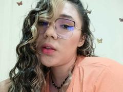 KennyRousse - female with  big tits webcam at xLoveCam