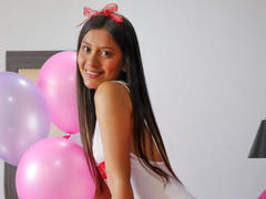 KenyaGrey - female with brown hair and  big tits webcam at xLoveCam