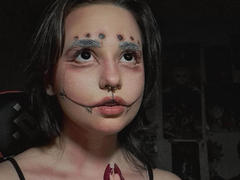 KenyattaConsigli - female with black hair webcam at xLoveCam