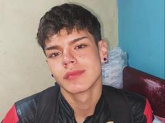 KevinMiet - male webcam at xLoveCam