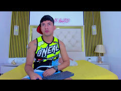 KeyMcKinley - male webcam at xLoveCam