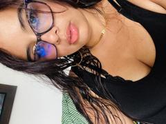 KeyklinOne - female webcam at xLoveCam
