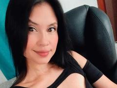 Kiaa69 - female webcam at xLoveCam