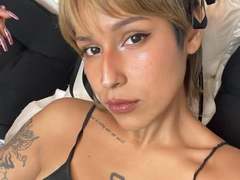 KiaraHernandezX - female with brown hair and  big tits webcam at xLoveCam