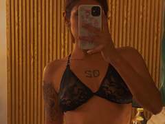 KiaraHernandezX - female with brown hair and  big tits webcam at xLoveCam