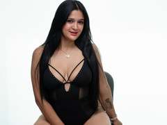 KiaraSienna - female webcam at xLoveCam
