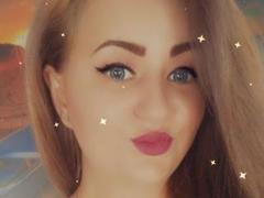 KimKatee - female webcam at xLoveCam