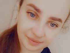 KimKistina - female webcam at xLoveCam