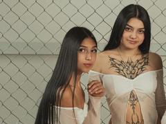 KimNKitty - female with black hair webcam at xLoveCam