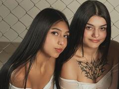 KimNKitty - female with black hair webcam at xLoveCam