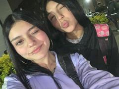 KimNKitty - female with black hair webcam at xLoveCam