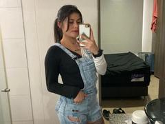 KimNatasa - female with black hair webcam at xLoveCam