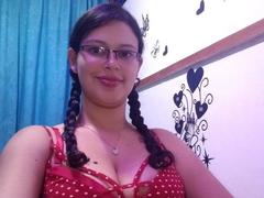 KimValentina-hot - female webcam at xLoveCam