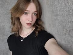 KimbraRenuart - female webcam at xLoveCam