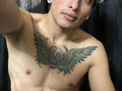 KimnDonova - couple webcam at xLoveCam