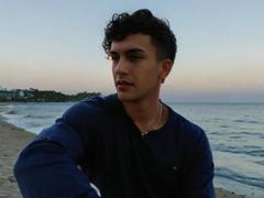 KingThoring - male webcam at xLoveCam