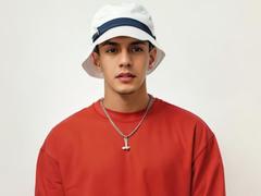 KingThoring - male webcam at xLoveCam